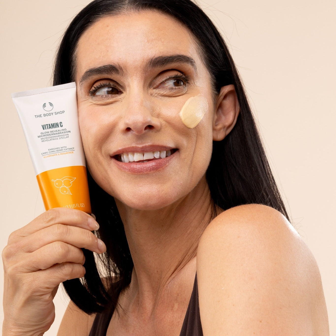Vitamin C Glow Revealing Microdermabrasion
