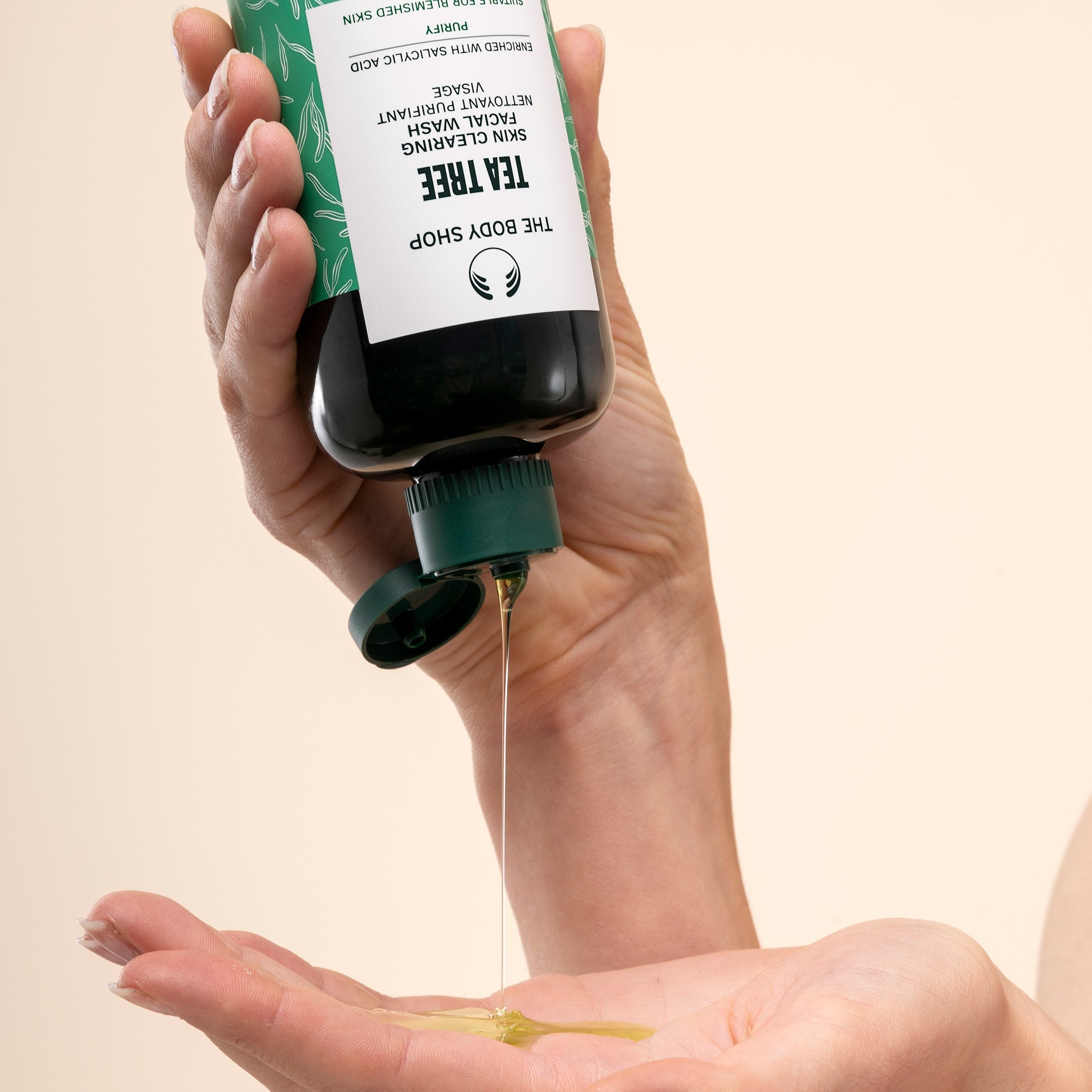 Tea Tree Skin Clearing Facial Wash